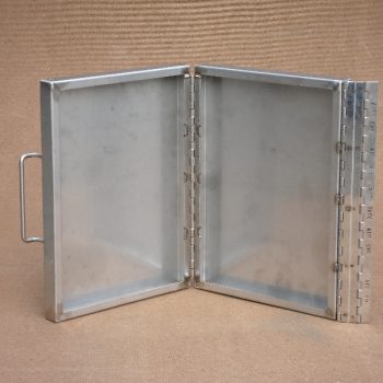 Folding lid fabrication manufactured from 304 stainless steel