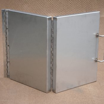 Folding lid fabrication manufactured from 304 stainless steel